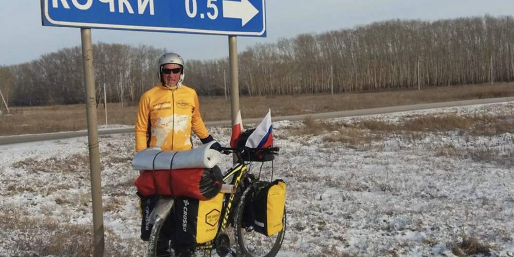 Two Polish cyclists reach Novosibirsk in this weather!